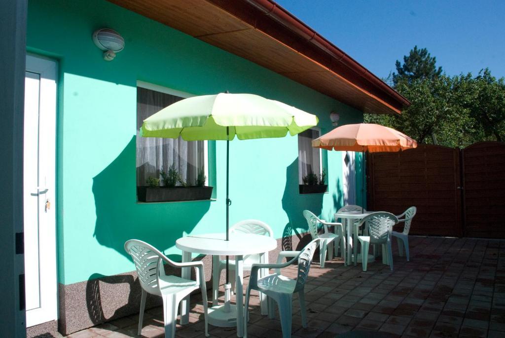 Herbenka Hotell Hustopeče Exteriör bild