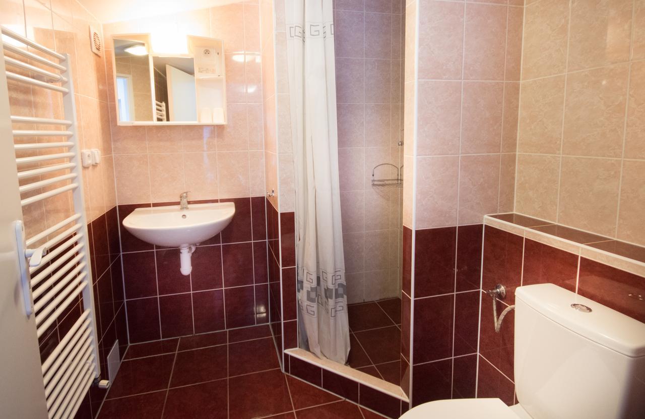Herbenka Hotell Hustopeče Exteriör bild